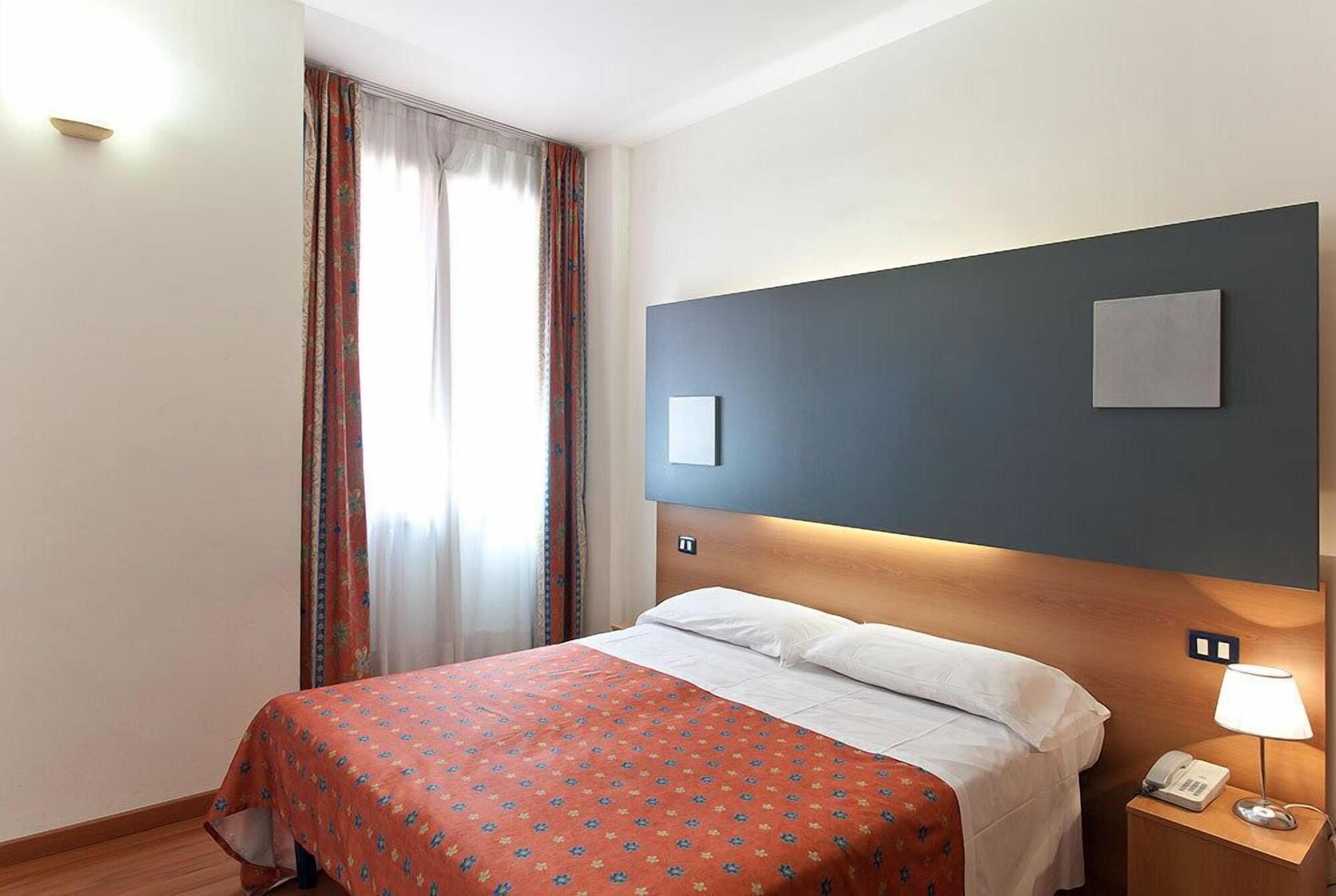 Hotel San Remo Rome Bagian luar foto